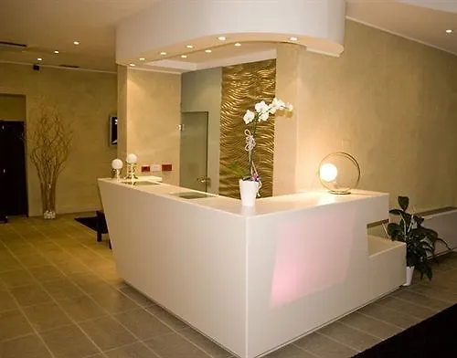 ****  Hotel Trieste Rimini Italy