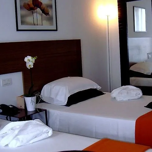 ****  Hotel Trieste Rimini Italy